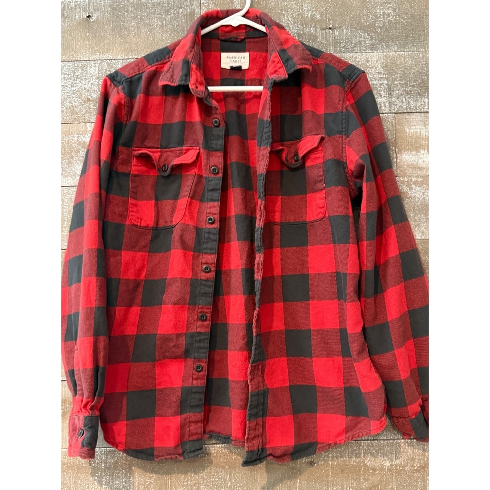 American Eagle Flannel Shirt Mens Small Red Black Buffalo Plaid